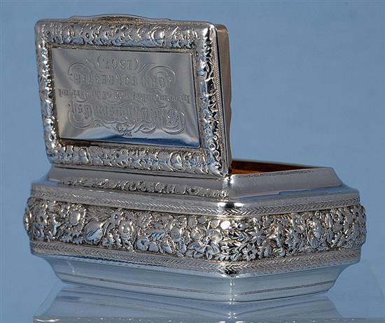 A George III silver table snuff box, by Joseph Wilmore, Length 99mm. Weight: 5.4oz/169grms.